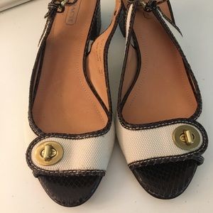 Coach Jacque Ivory & Brown Turn Lock Sling Back